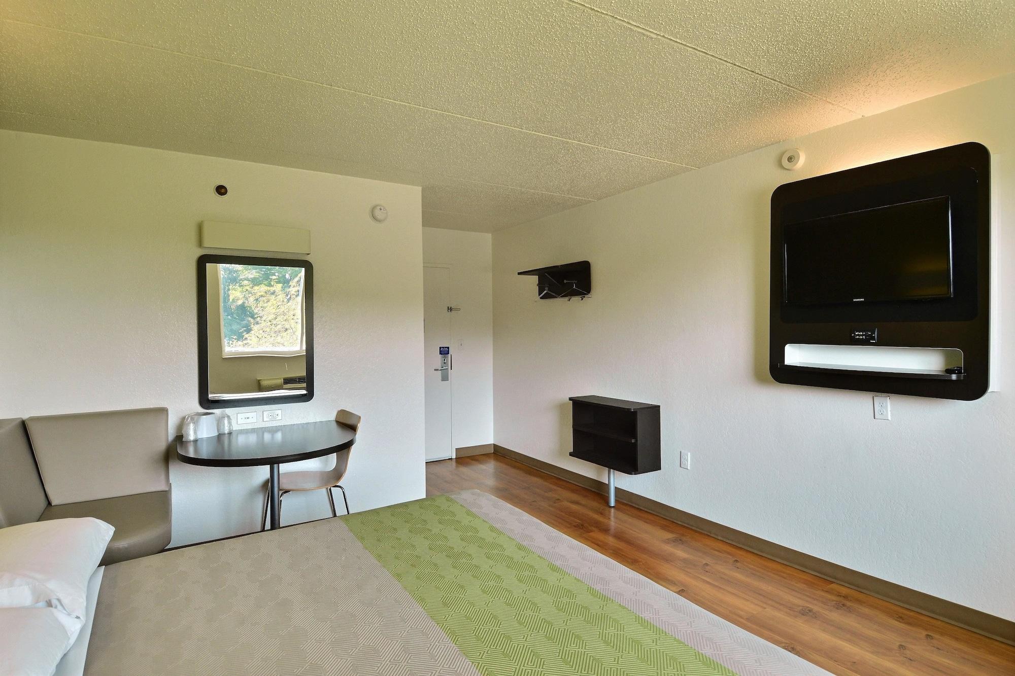 Motel 6-Danvers, Ma - Boston North Экстерьер фото