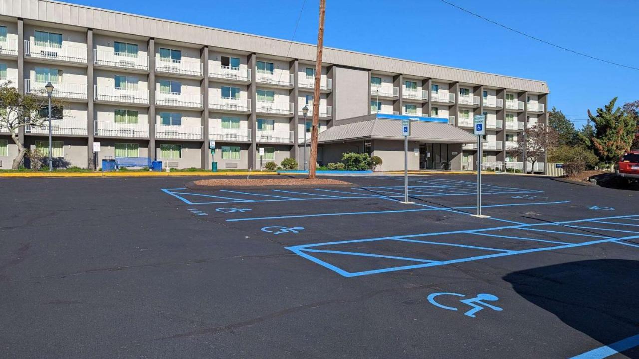 Motel 6-Danvers, Ma - Boston North Экстерьер фото
